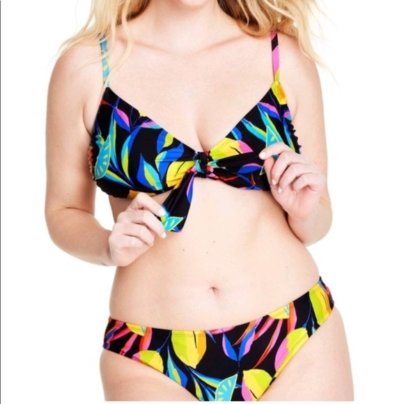 Tabitha Brown Other - Tabitha Brown for Target Lemon bikini bottoms. NWT